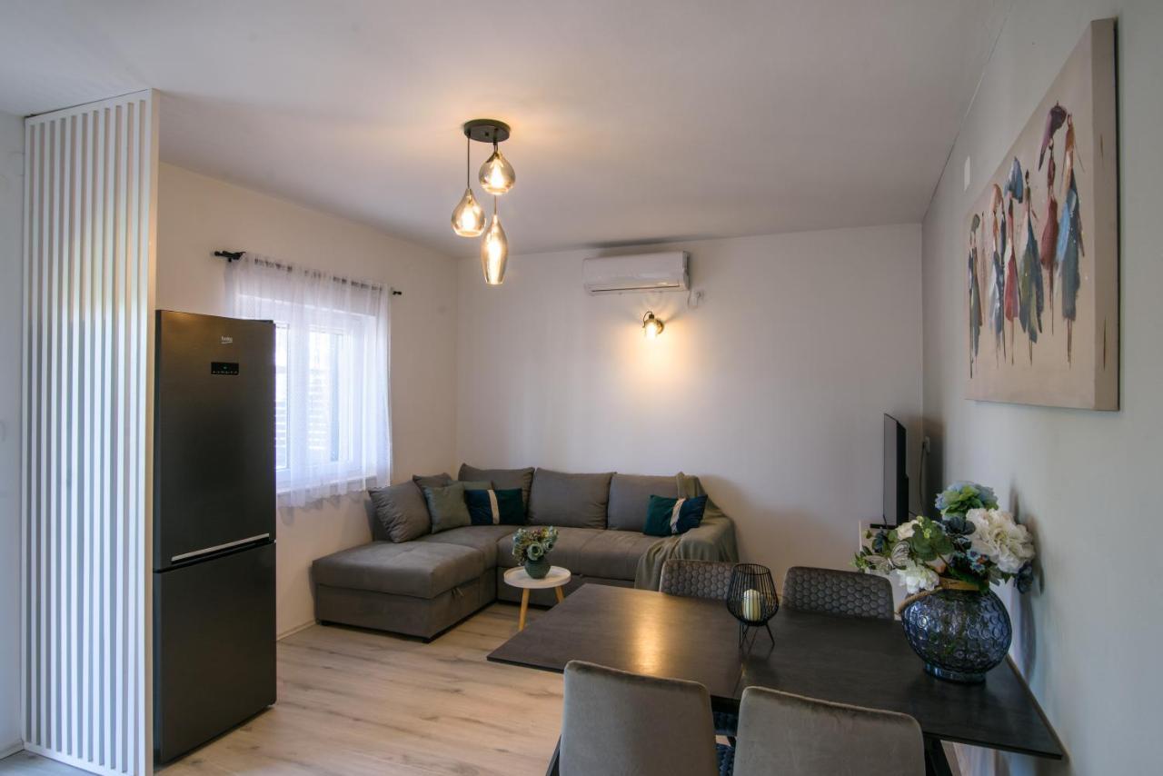Luxury Apartment Hajdi 트로기르 외부 사진