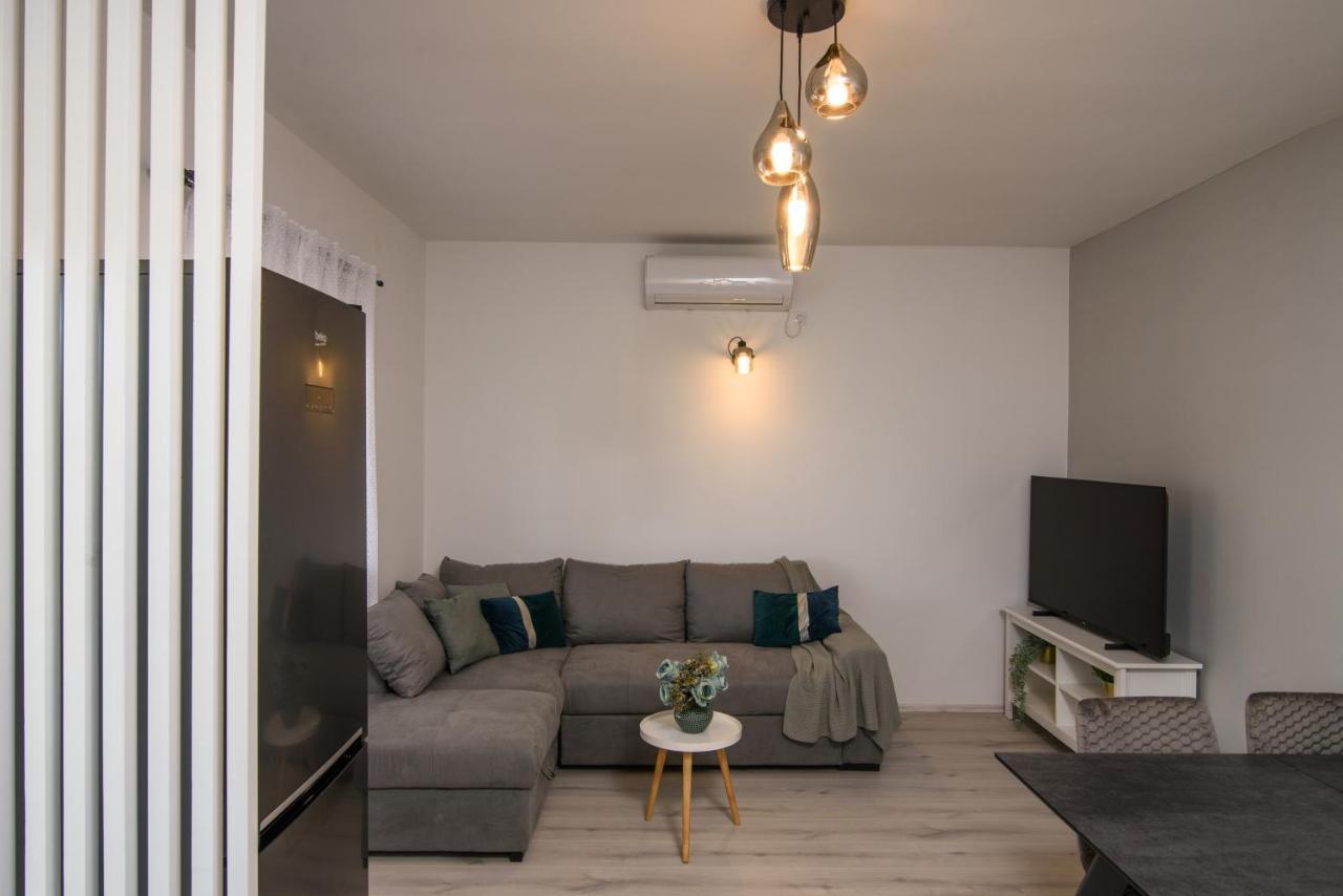 Luxury Apartment Hajdi 트로기르 외부 사진